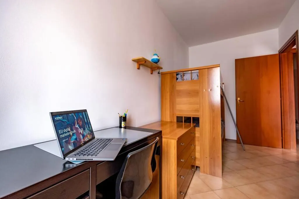 Happy Guest Apartments - Mountain Panorama Borno